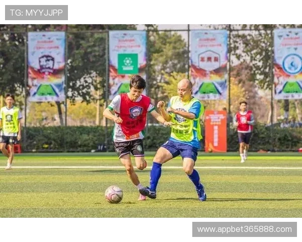 365足球真人国际带你体验最真实的足球竞技盛宴,尽享精彩赛事直播与丰富奖励 365足球真人国际带你体验最真实的足球竞技盛宴,尽享精彩赛事直播与丰富奖励